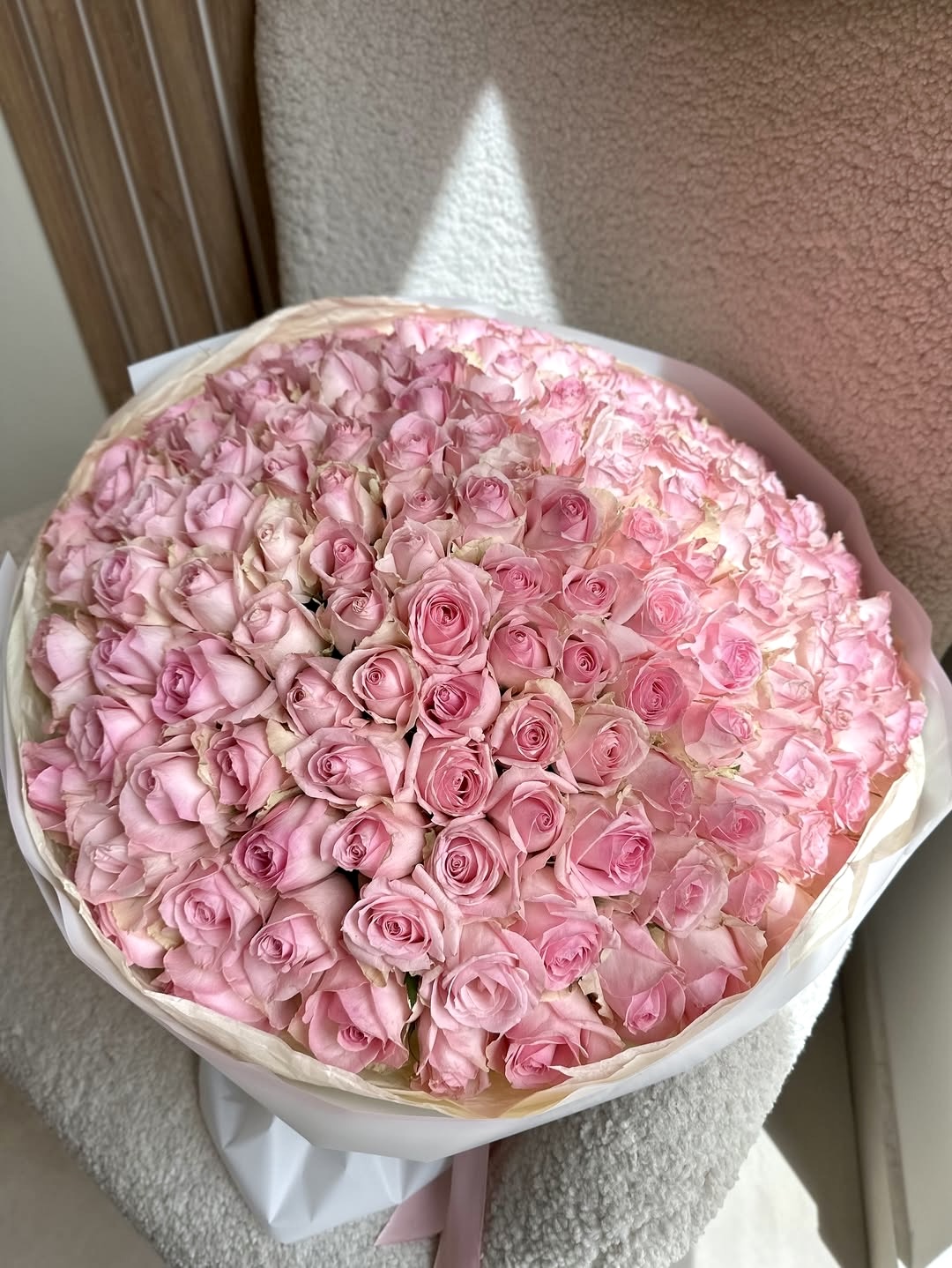 Букет из 101 розовой розы