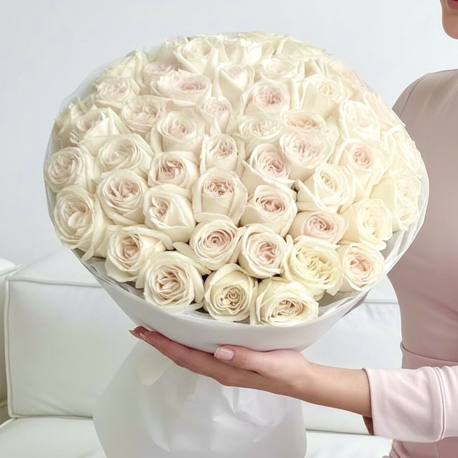 Букет из 51 кремовой розы