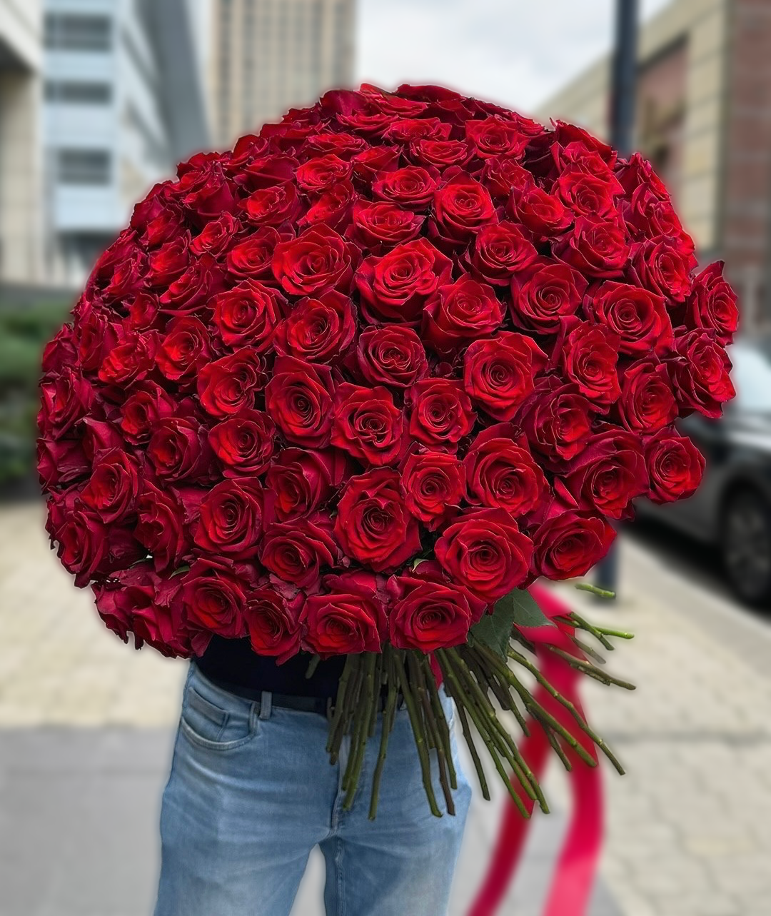 Букет из 101 красной розы