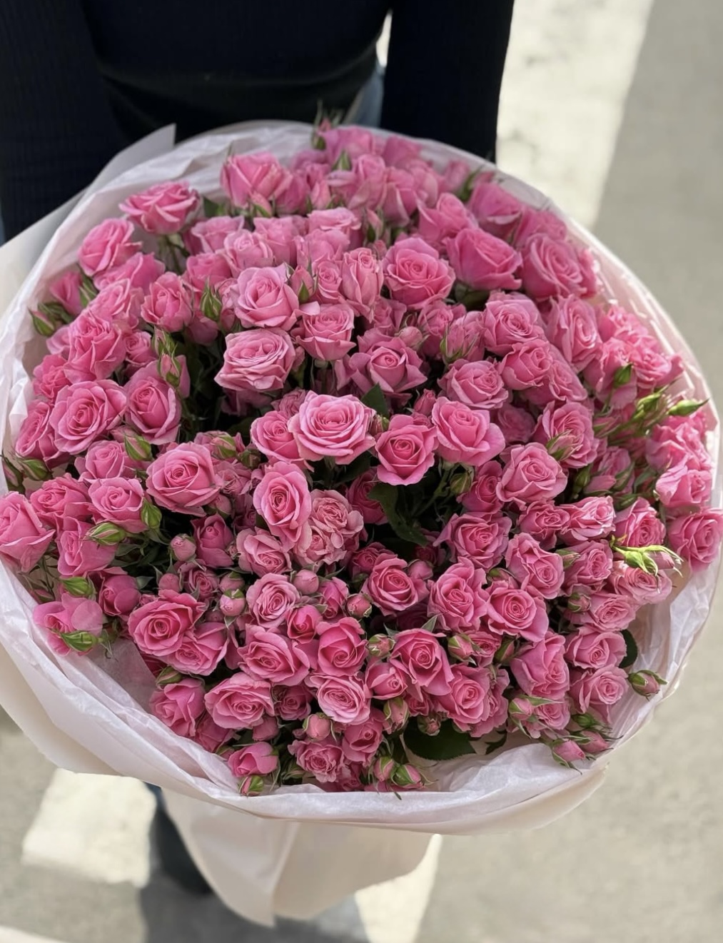 Букет из 19 кустовых роз